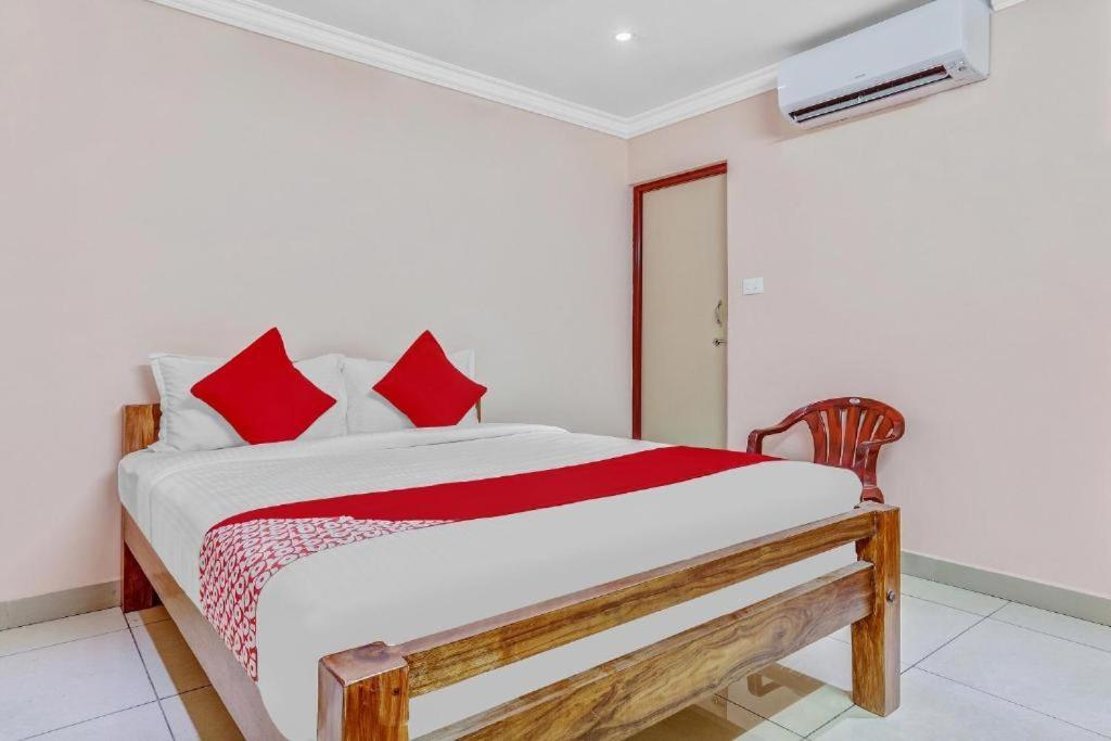 Pn Samy Inn Pondicherry Dış mekan fotoğraf